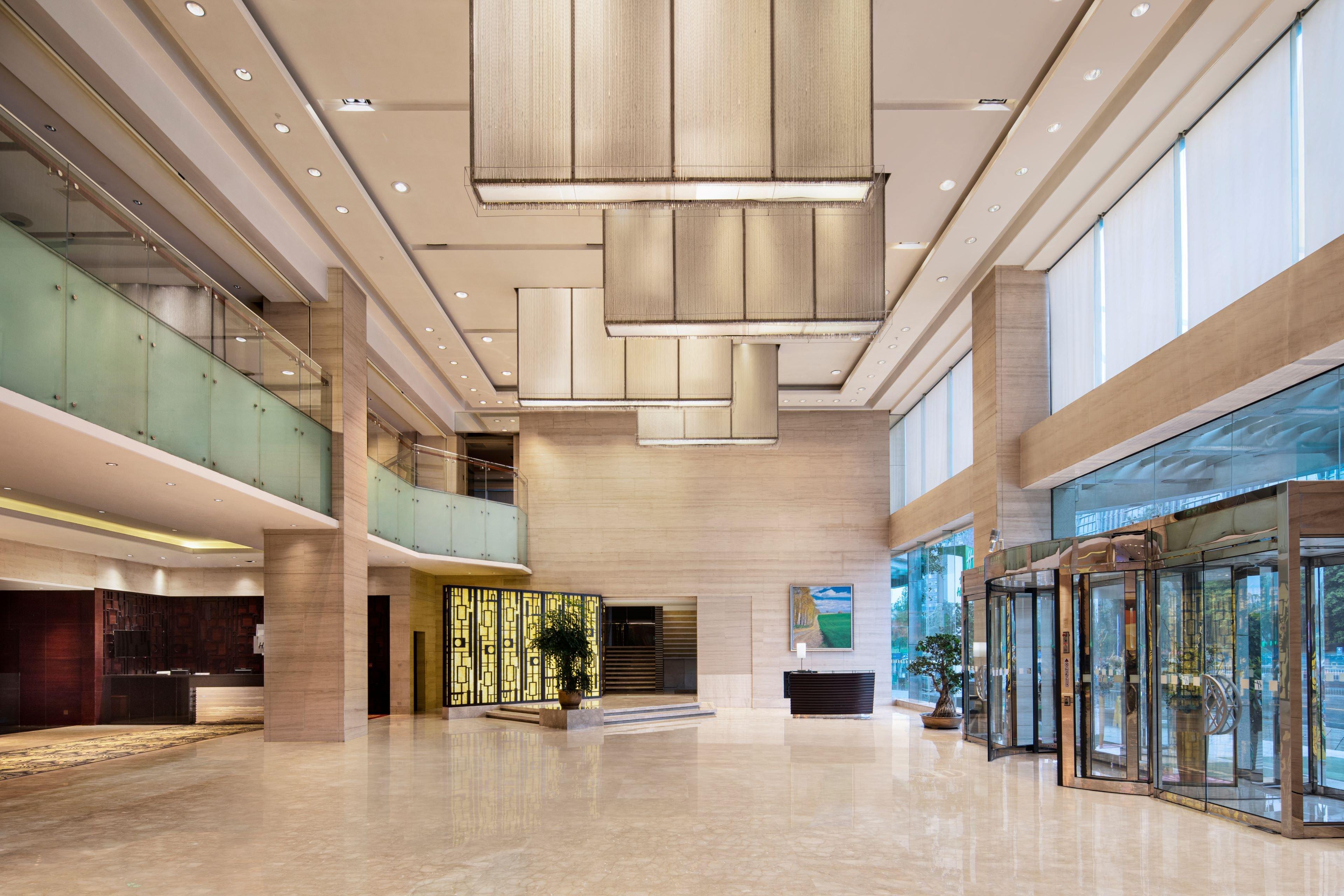 Holiday Inn Chengdu Century City-Westtower Екстериор снимка